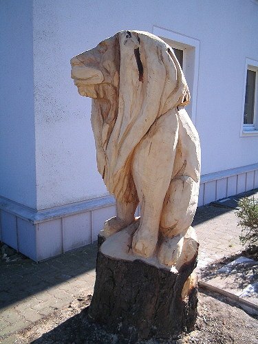 s_loewe.jpg